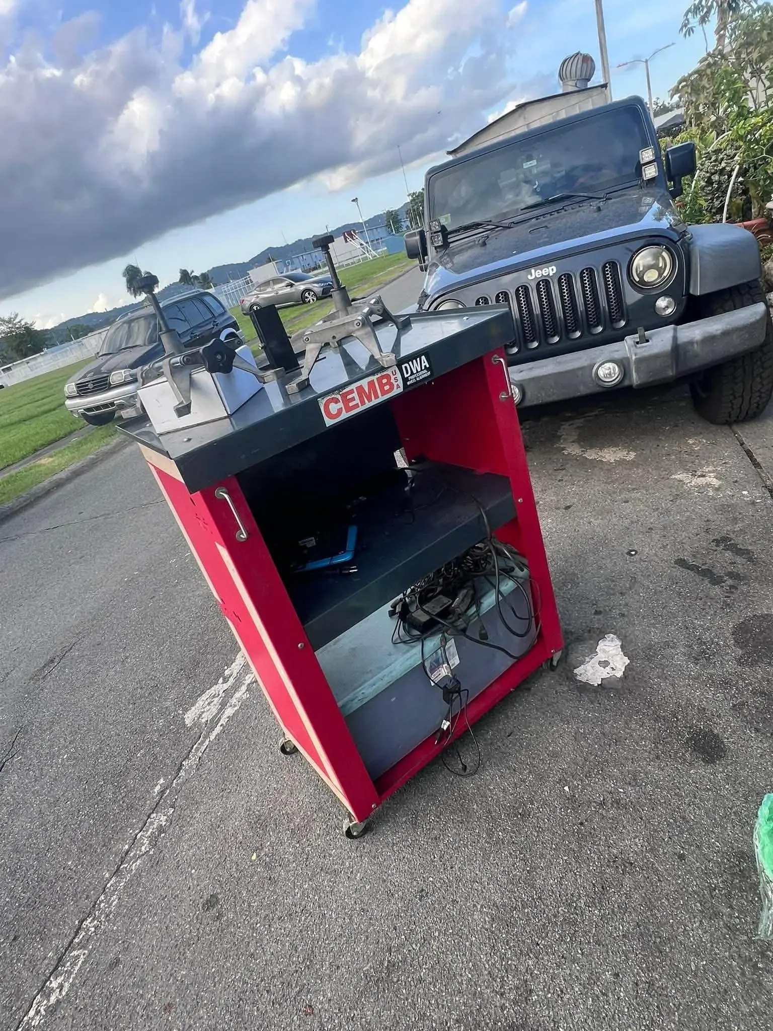 CEMB DAA Compact alignment system